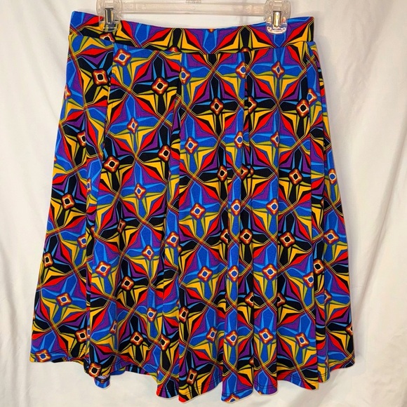 Lularoe Large Madison Pleated Pockets Geometric Pattern Blue Multi Color Skirt - Picture 1 of 7